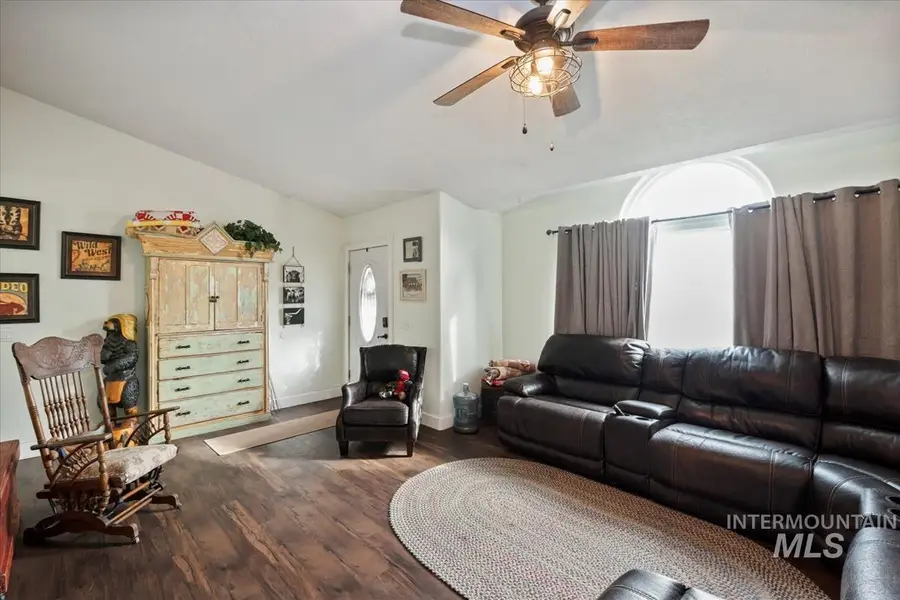 307 Quail Cove Cir, Fruitland, ID 83619 - #3