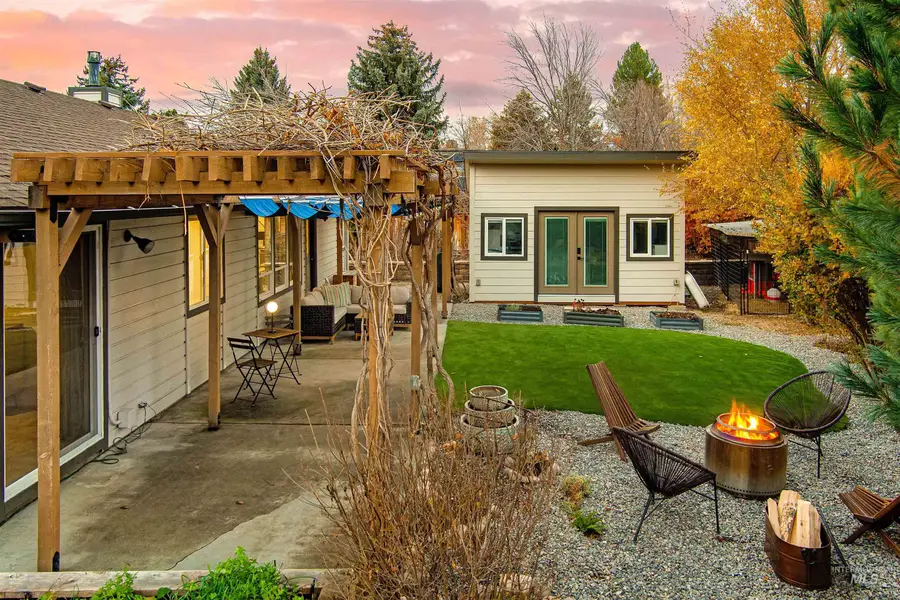 2216 S White Pine Pl, Boise, ID 83706 - Image #3