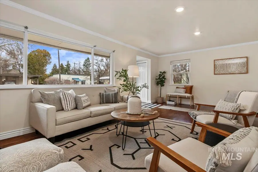 419 N Avenue E, Boise, ID 83712 - Image #2