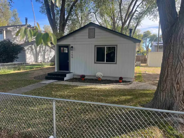 150 Roosevelt, Mountain Home, ID 83647