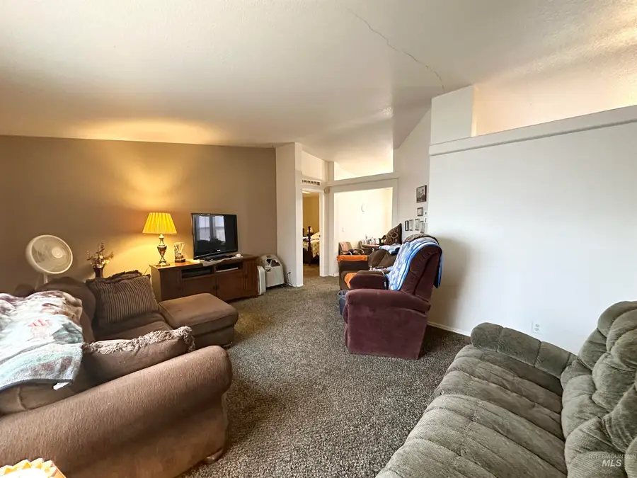 241 E 200 S, Jerome, ID 83338 - Image #3