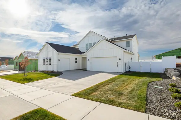 5135 W River Oaks Dr, Meridian, ID 83646