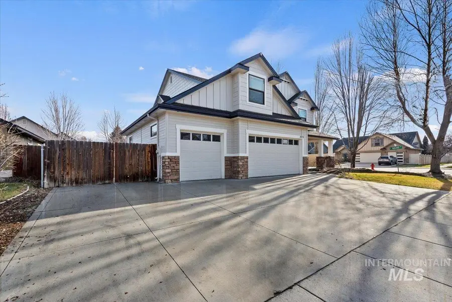 3670 N Dixon Ave, Meridian, ID 83646 - Image #3