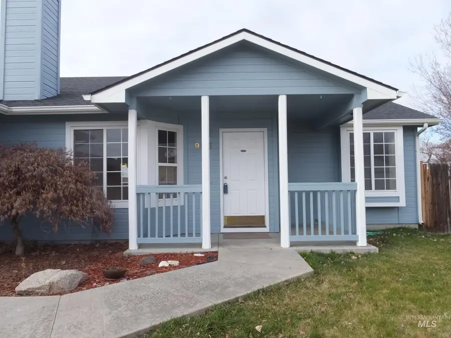 905 Gem Stone Way, Emmett, ID 83617 - Image #2