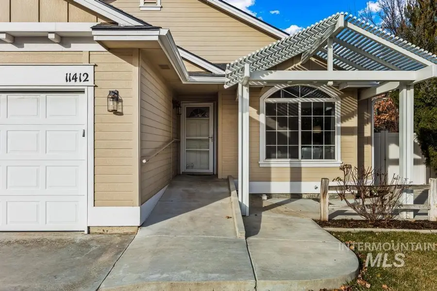 11412 W Olympus Ct, Boise, ID 83713 - Image #3