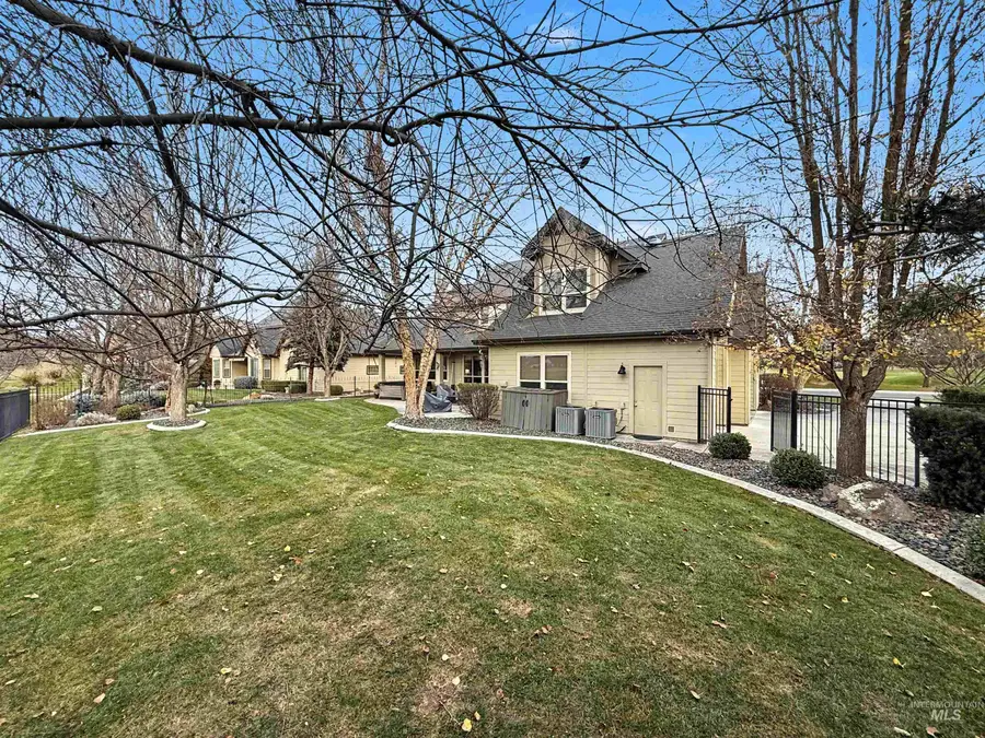 2425 S Chipper Way, Eagle, ID 83616 - Image #3