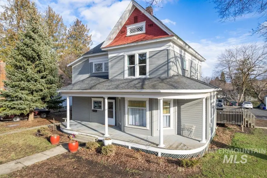 424 S Vanburen, Moscow, ID 83843 - Image #2