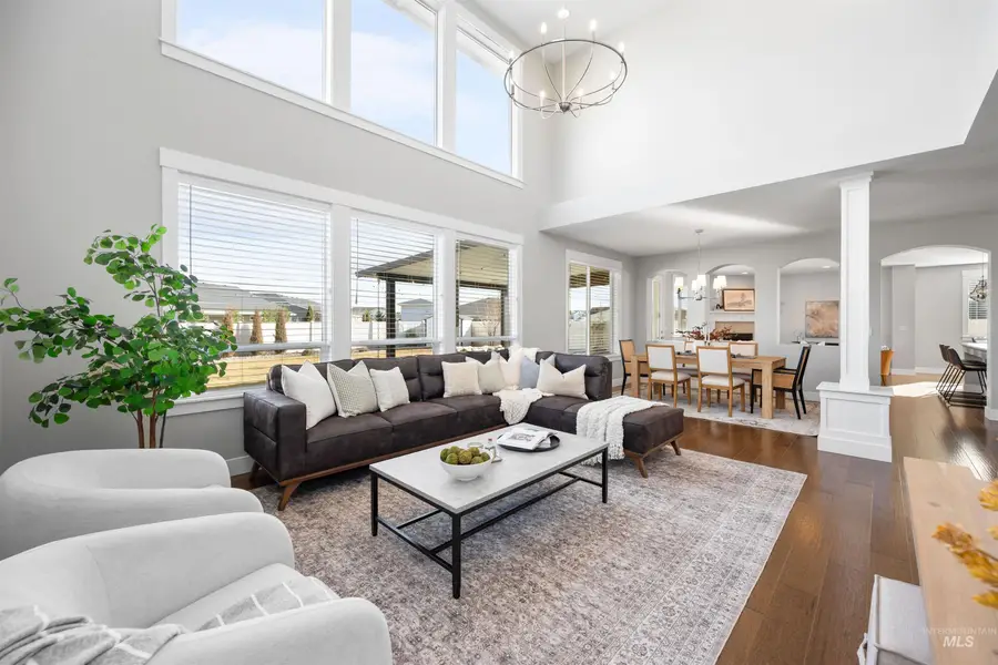 5270 N Mallorca Way, Meridian, ID 83646 - Image #2