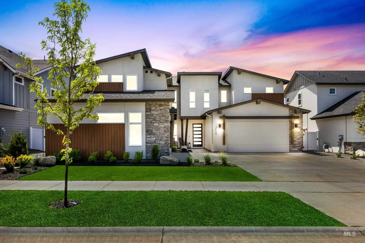 7469 W Diamond Lake Dr, Boise, ID 83714 - Image #1