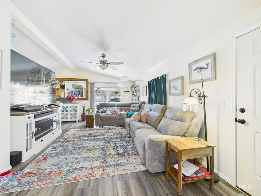 1401 Republic Lane, Emmett, ID 83617 - Image #2