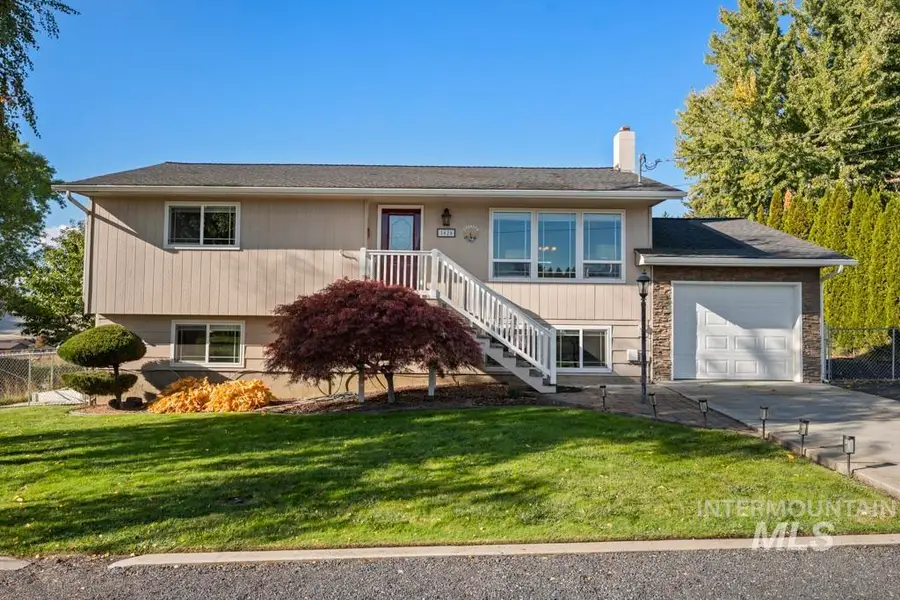 3828 15th, Lewiston, ID 83501 - Image #2