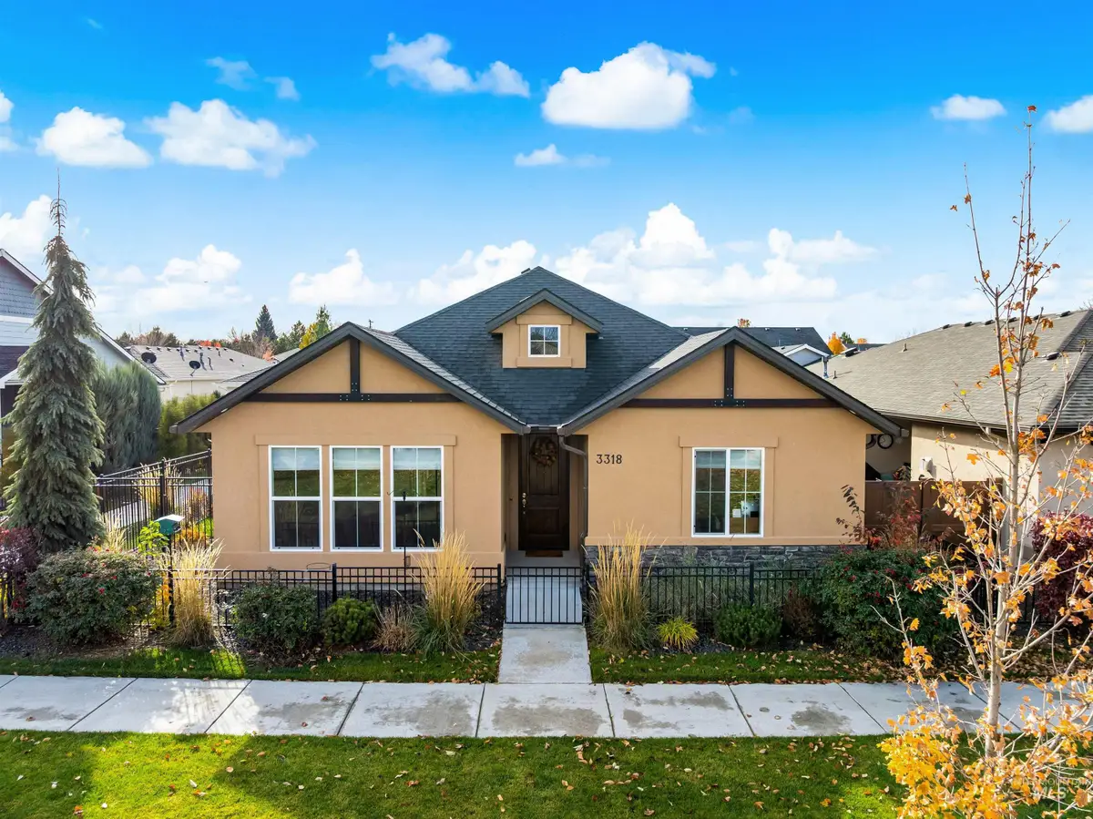 3318 N Park Crossing Ave, Meridian, ID 83646 - Image #1