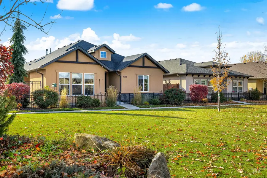 3318 N Park Crossing Ave, Meridian, ID 83646 - Image #2
