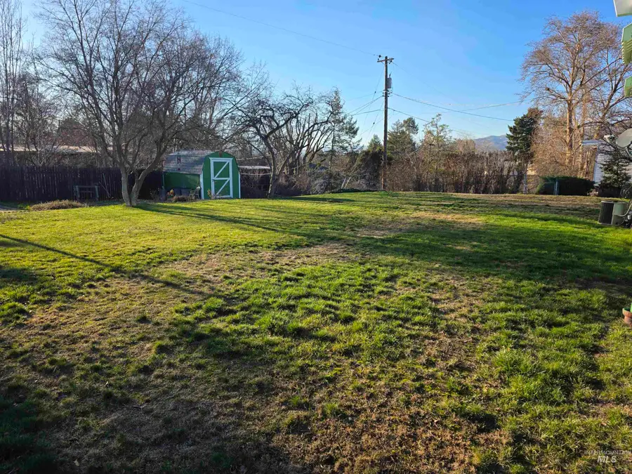 2814 Sunset Dr, Lewiston, ID 83501 - Image #3