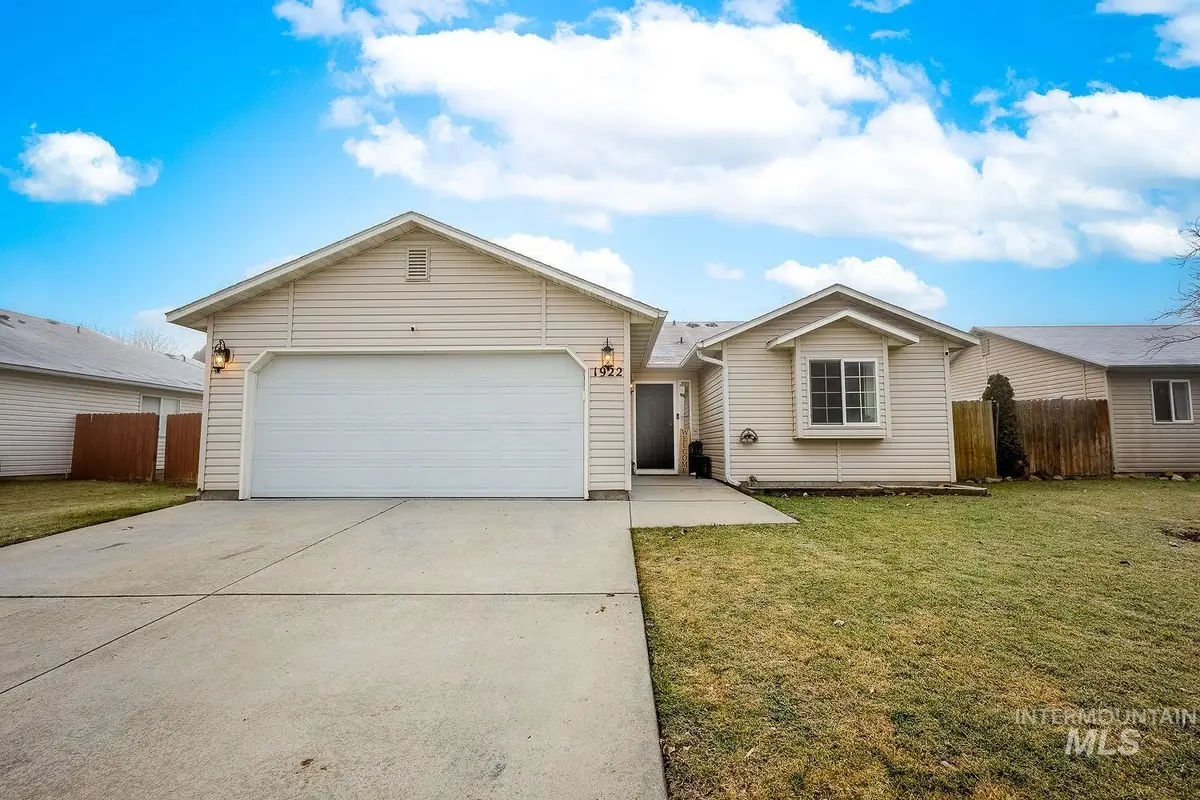 1922 Hasbrook St, Caldwell, ID 83607 - Image #1