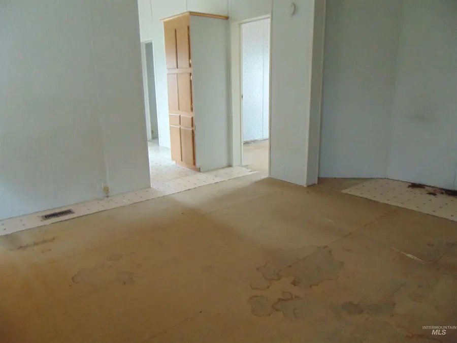 1256 SE 9th Ave., Ontario, OR 97914 - Image #3