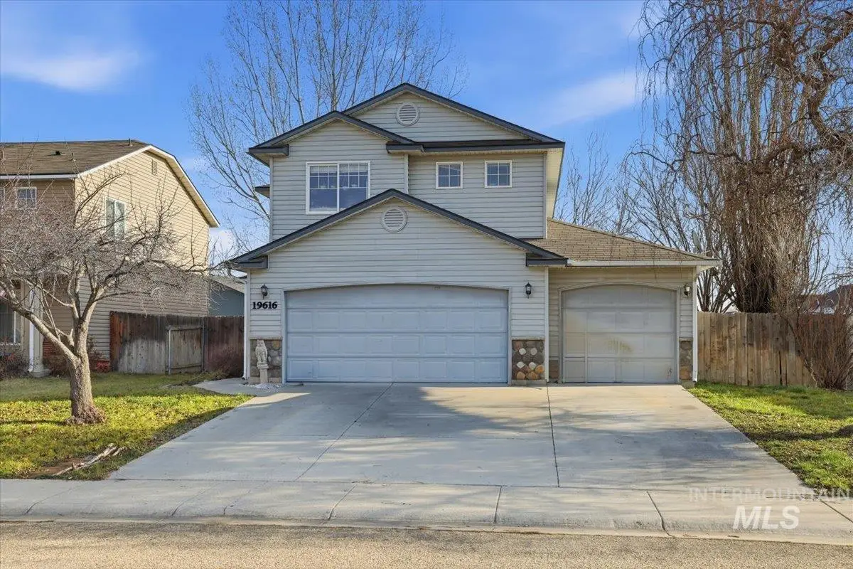 19616 Commonwealth Avenue, Caldwell, ID 83605 - Image #1