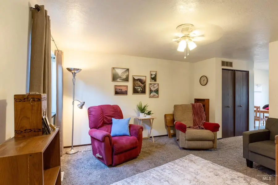 6819 W Maxwell Ln., Boise, ID 83704 - Image #3