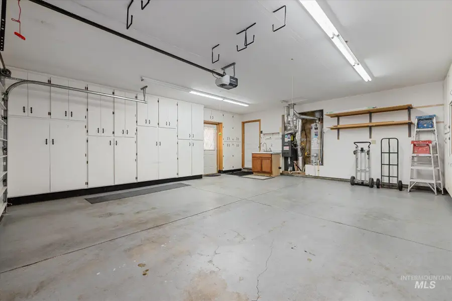 1100 Burnett Dr #602, Nampa, ID 83651 - Image #2