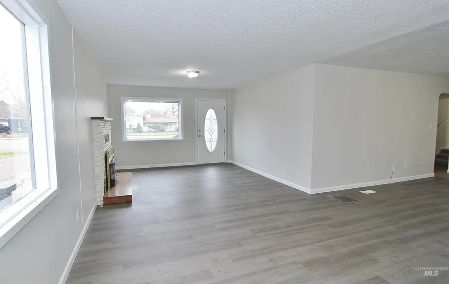 446 Lake Lowell Ave., Nampa, ID 83686 - Image #3