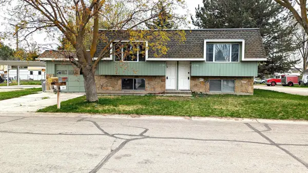 1724 & 1726 W Annett Circle, Boise, ID 83705