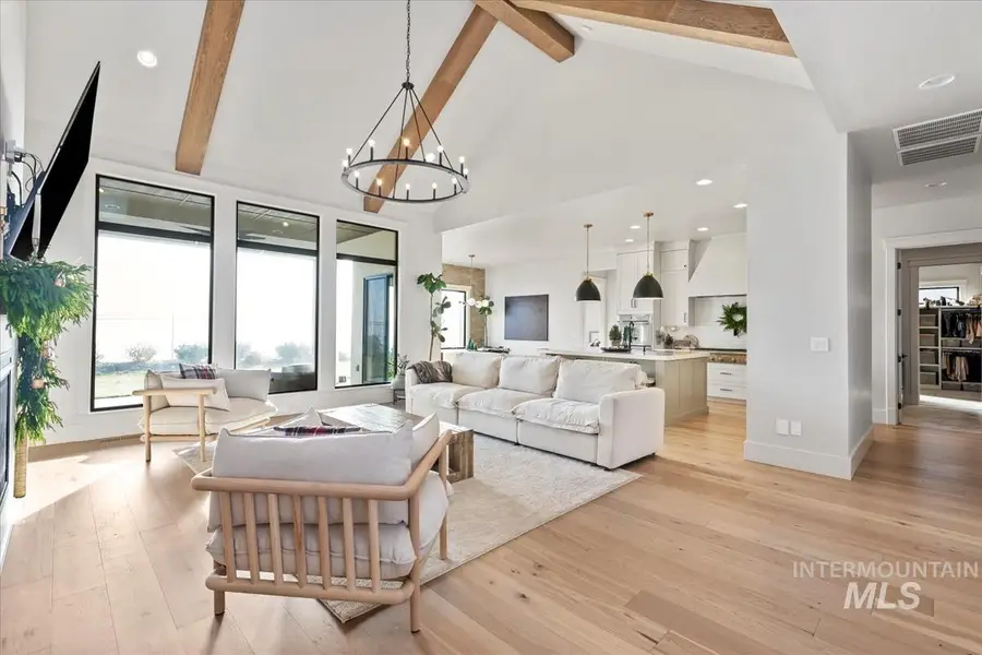 11350 N Elk Ridge Way, Boise, ID 83714 - Image #2