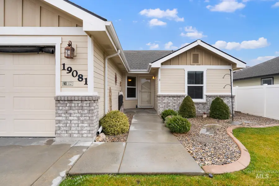 19081 Harley Way, Caldwell, ID 83605 - Image #2