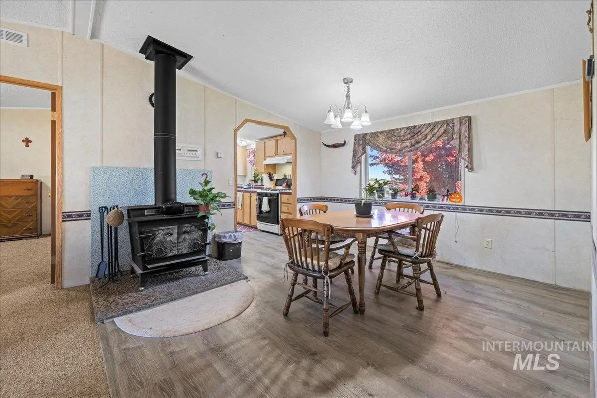 1762 E Canal Rd, Fruitland, ID 83619 - Image #1