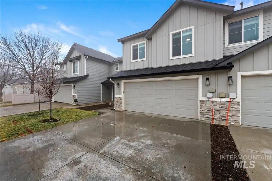 975 W Apple Pine St, Meridian, ID 83646 - Image #3