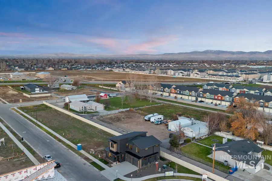 53 N Feather Reed Ave., Meridian, ID 83642 - #2