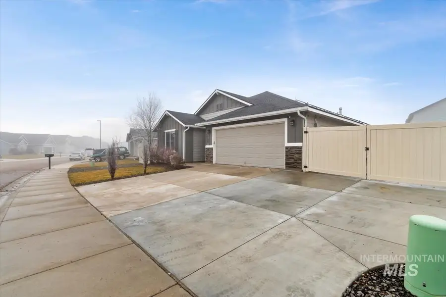 2799 W Midnight Dr., Kuna, ID 83634 - Image #2