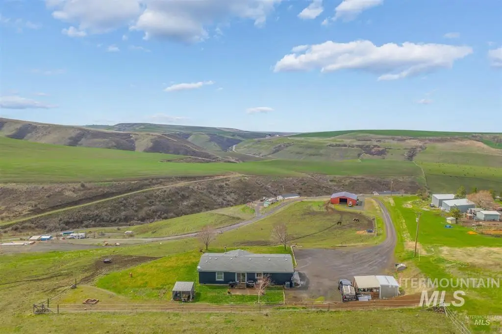 31831 Lonesome Hollow Ln, Lapwai, ID 83540 - Image #1