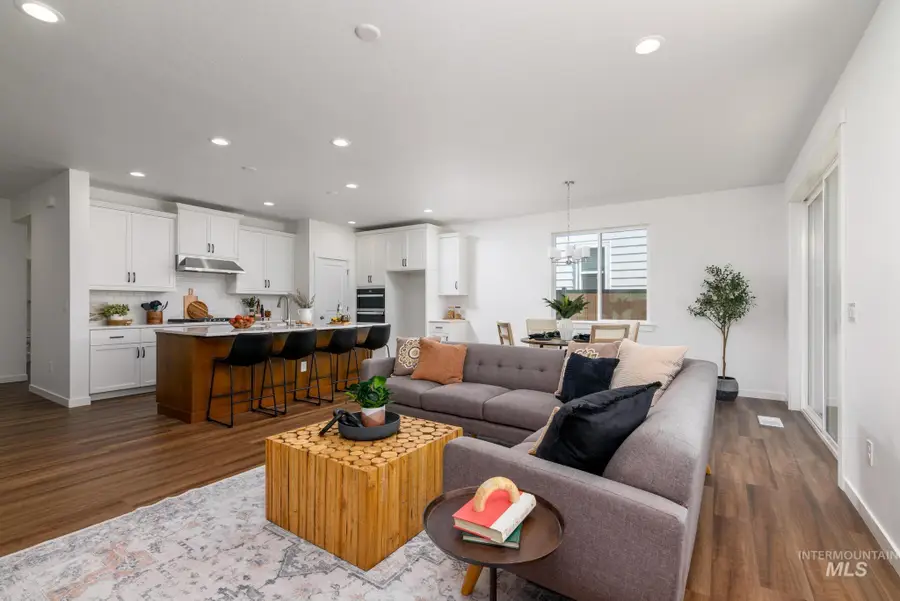 14879 Brown Pelican St, Caldwell, ID 83607 - Image #3