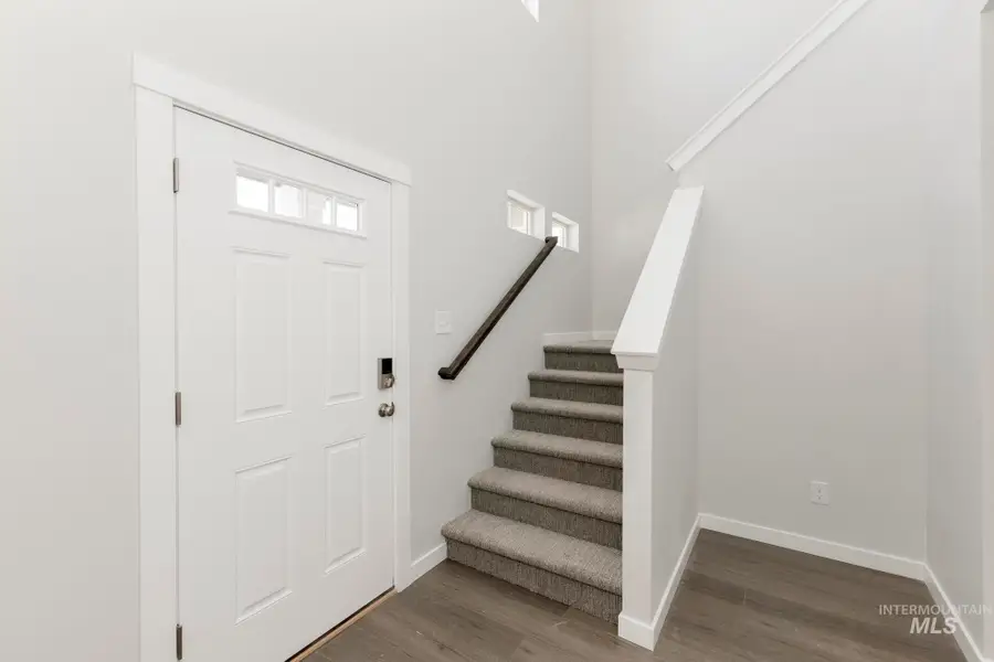 3041 E Mossy Creek Dr, Kuna, ID 83634 - Image #2