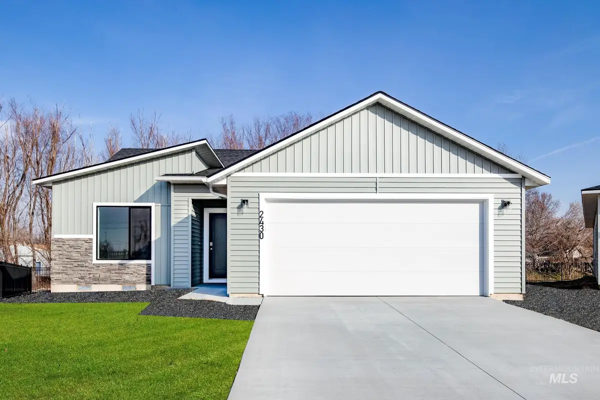 2430 W Fallon Lp, Nampa, ID 83651 - Image #1