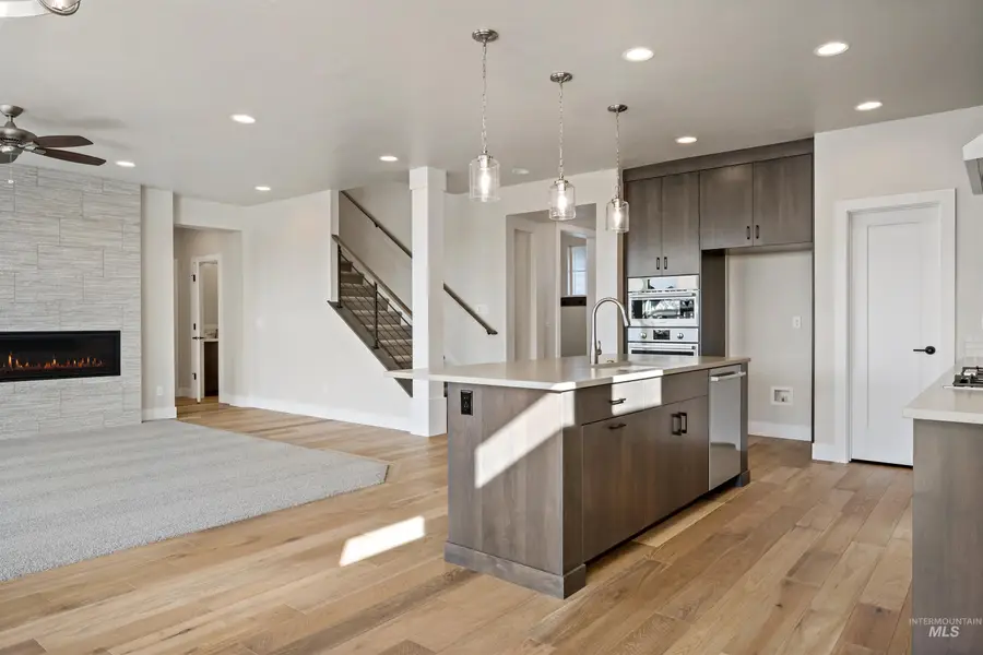 6572 S Mountaintop Way, Meridian, ID 83642 - Image #2