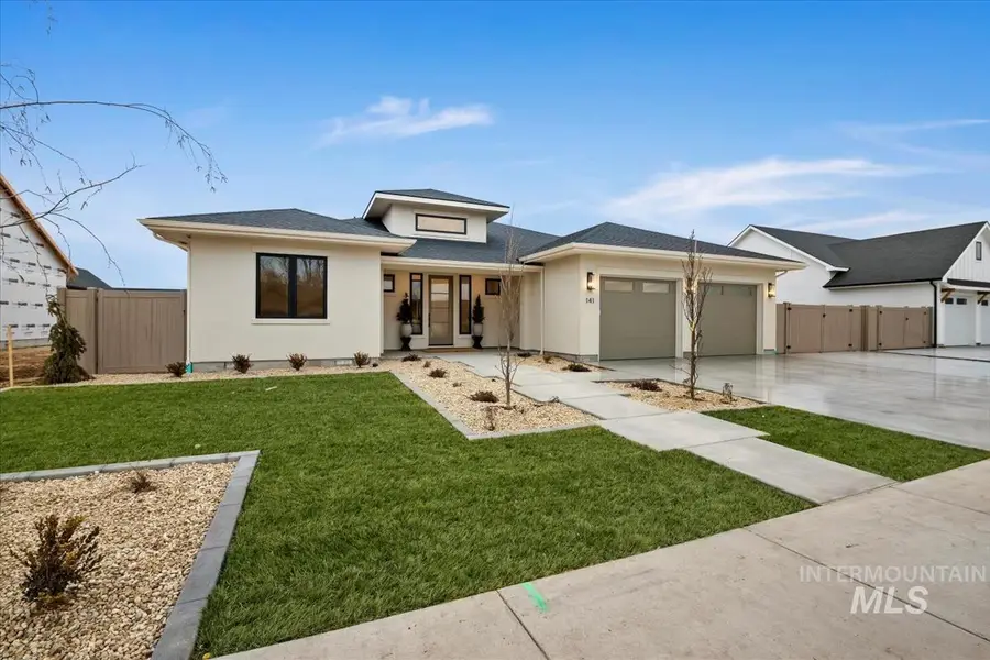 141 NE 8th St, Fruitland, ID 83619 - Image #2