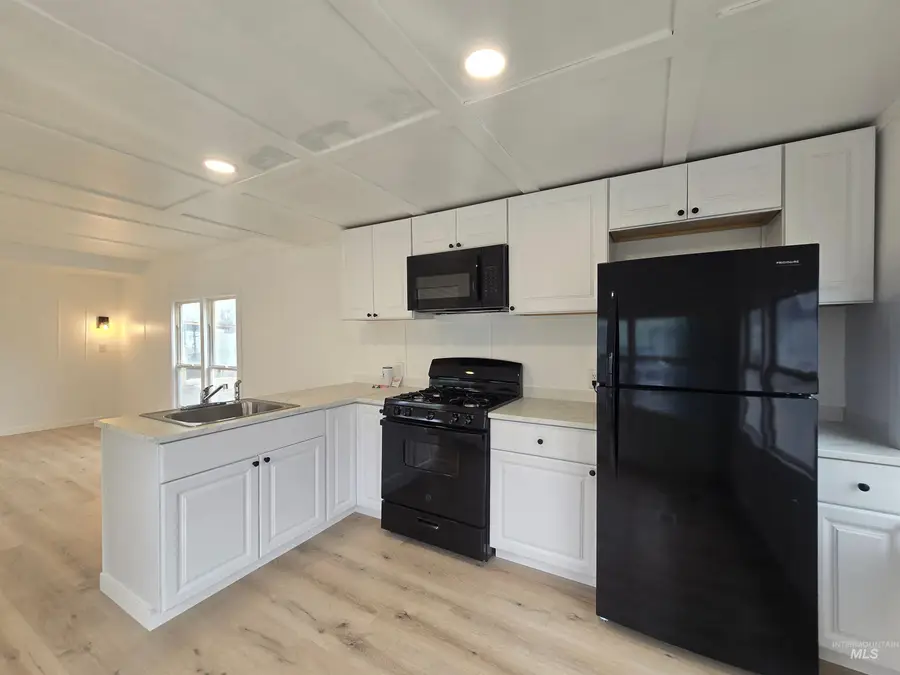 915 S Curtis #80, Boise, ID 83705 - Image #2