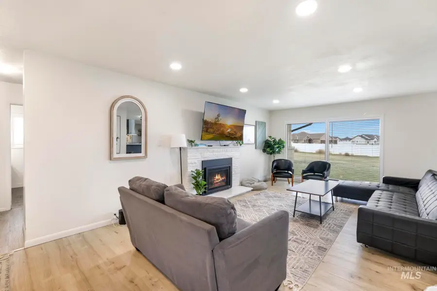 4095 N 2300 E, Filer, ID 83328 - Image #3