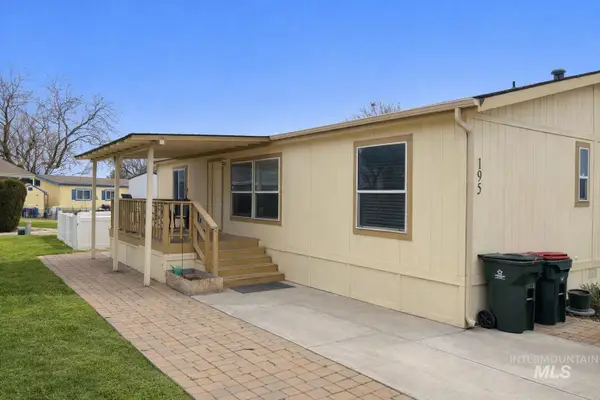 700 East Fairview Ave #195, Meridian, ID 83642