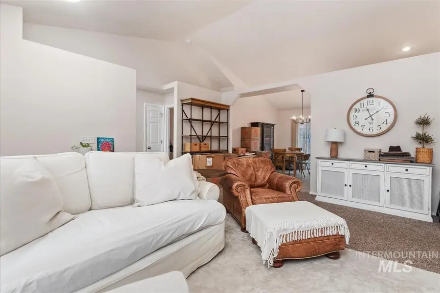 9596 W Donnabell Street, Boise, ID 83714 - Image #3