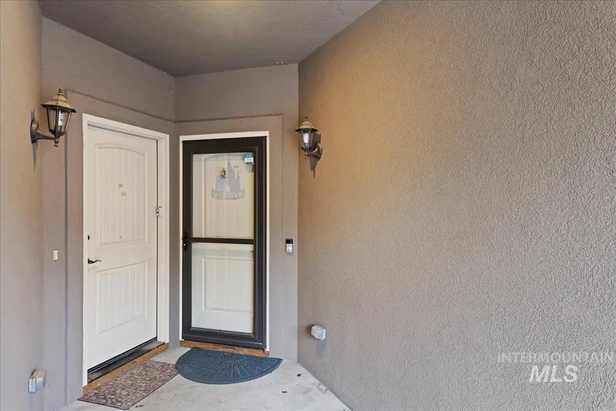 5076 N Alworth, Garden City, ID 83714 - Image #3