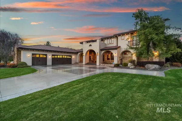 1978 N Valle Bello Way, Eagle, ID 83616