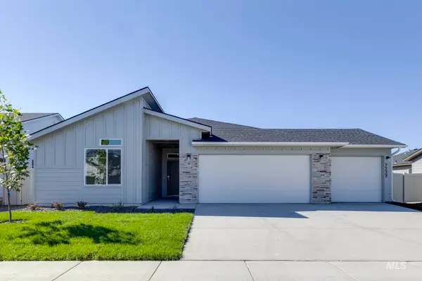 7154 E Shields Dr, Nampa, ID 83687
