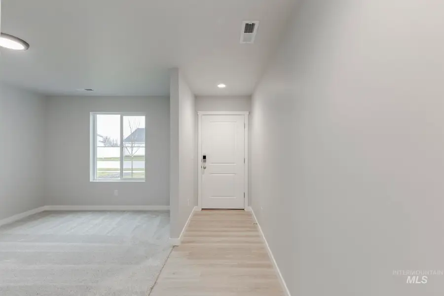 13743 Judson St, Caldwell, ID 83607 - Image #2