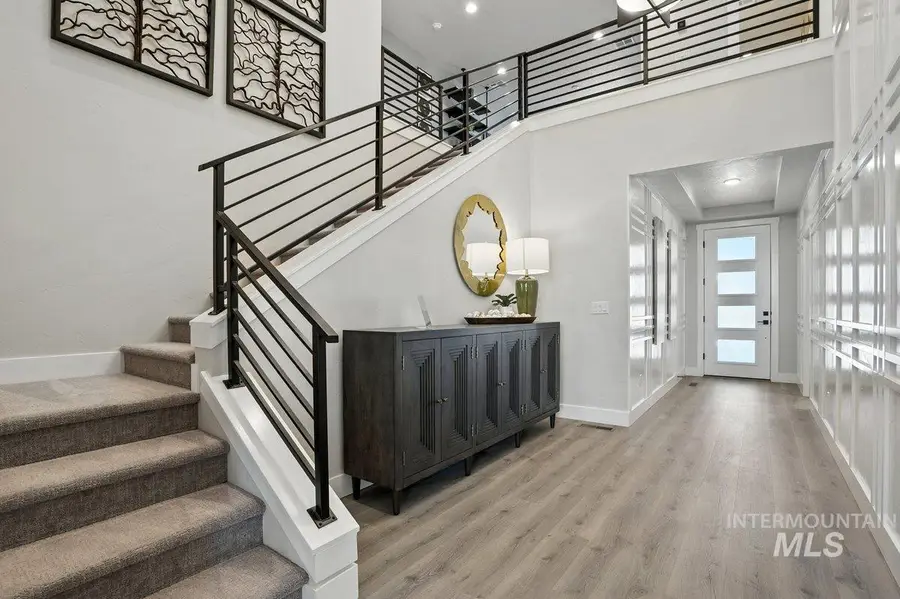 5889 W Ladle Rapids St, Meridian, ID 83646 - Image #2