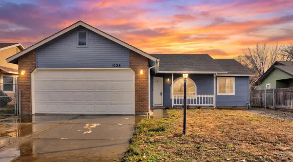 1028 S Pawnee Ave, Emmett, ID 83617