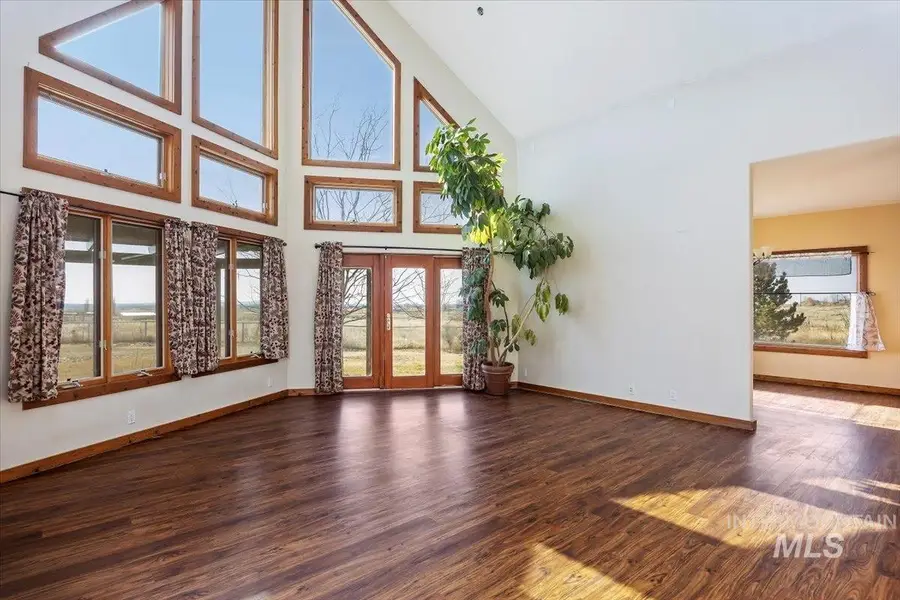 188 E 552 N, Shoshone, ID 83352 - Image #2