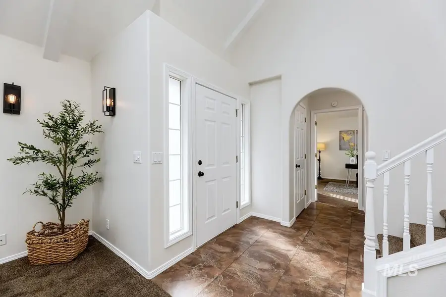 992 N Pinnacle, Eagle, ID 83616 - Image #3