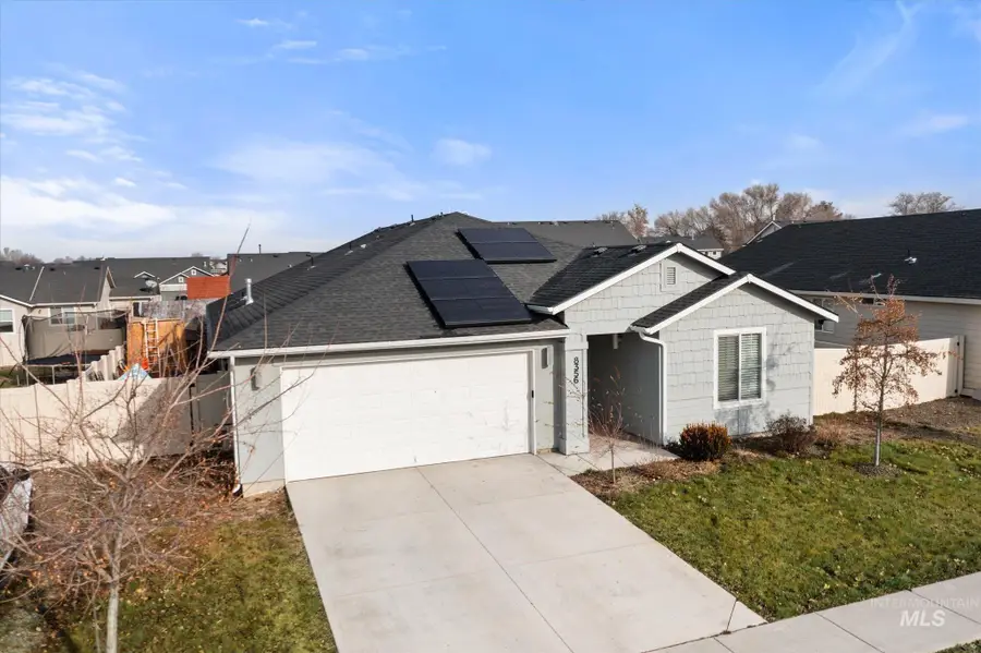 8356 E Conant St, Nampa, ID 83687 - Image #2